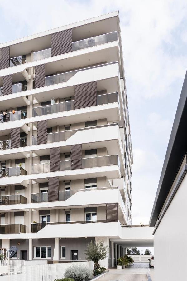 Gentile 46 Luxury Accomodation Lägenhet Bari Exteriör bild